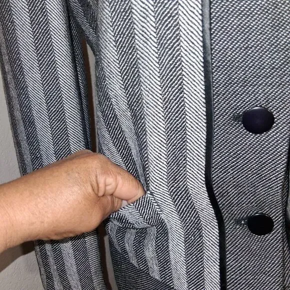 Louis Feraud Gray 2 Piece Jacket & Midi Skirt Set Size 8 - Picture 14 of 16